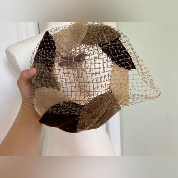 1950s Velvet Leafs Design Hat - Picture 4 of 8